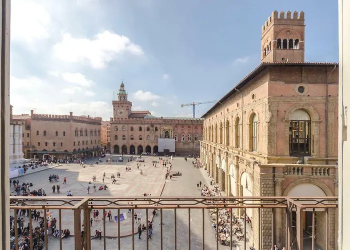 Piazza Maggiore Suite